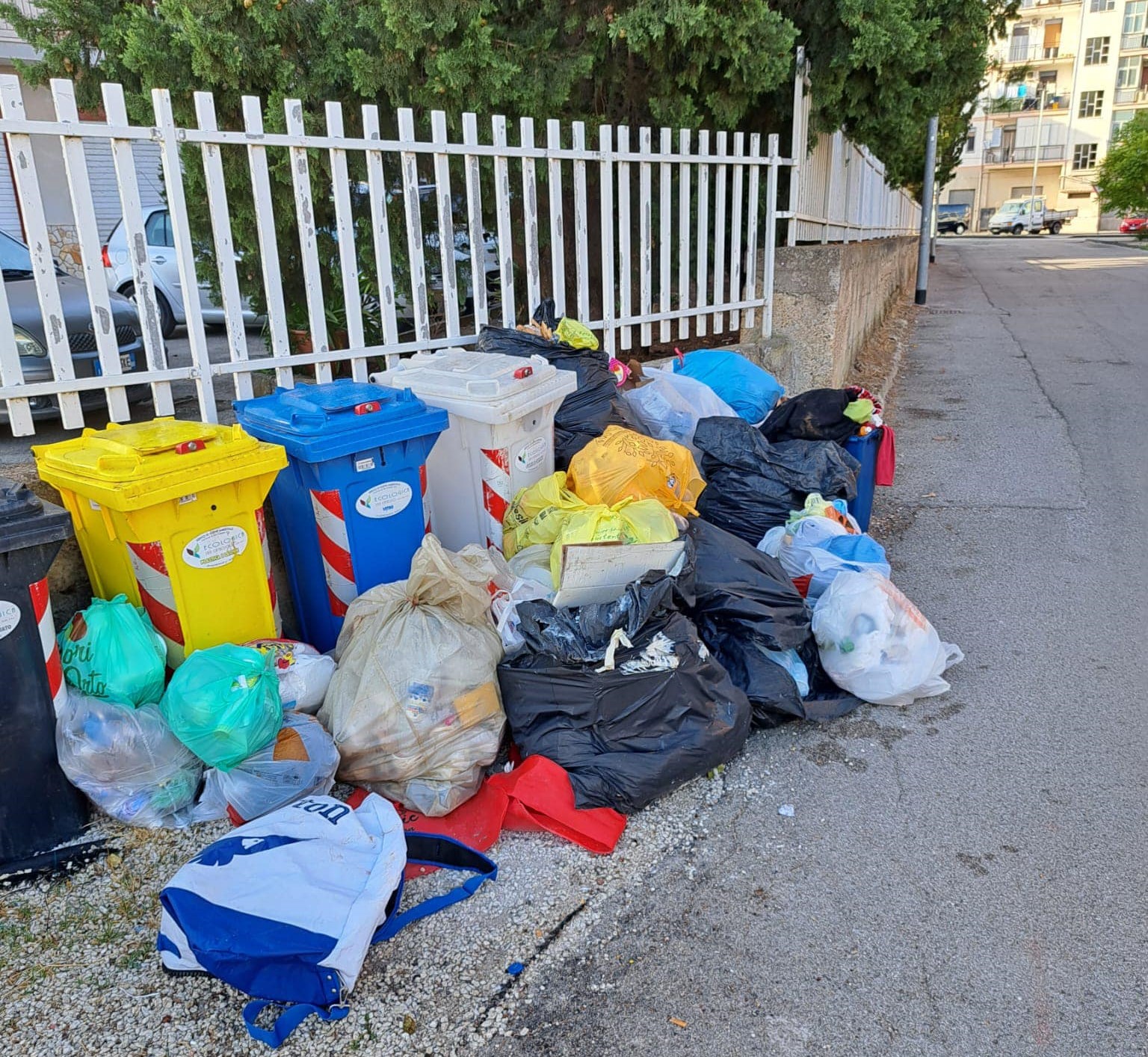 San Cataldo, Rifiuti abbandonati. Controlli a tappeto: sindaco comunica sanzioni per 7 altri cittadini