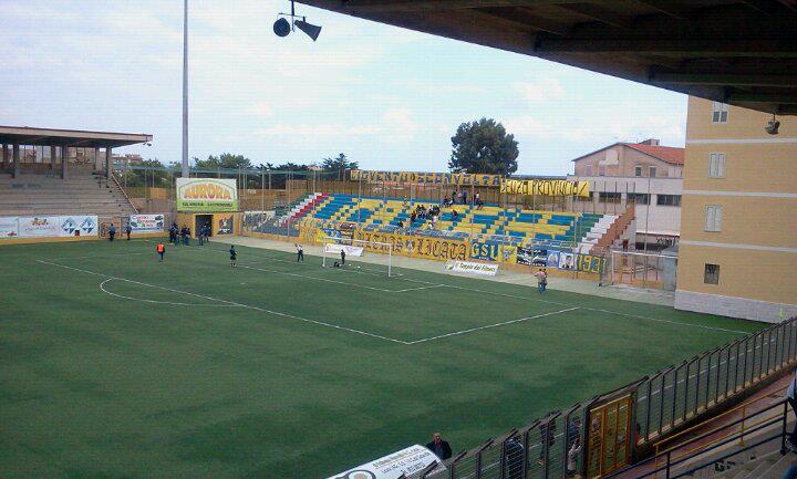 Calcio siciliano, divieto stadio a tifosi catanesi per la partita Licata-Acireale