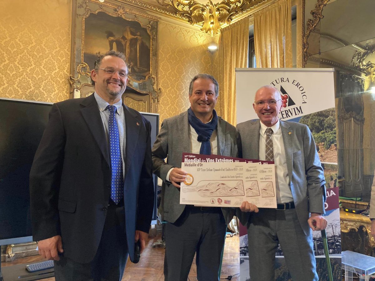 San Cataldo. L’azienda Tenute Lombardo vince alla 31^ edizione del “Mondial des vins Extrêmes”