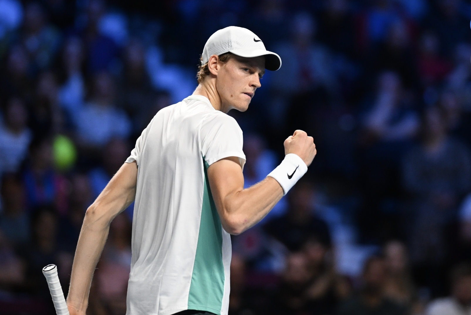 Tennis: Sinner vince Atp Vienna, Medvedev ko in 3 set