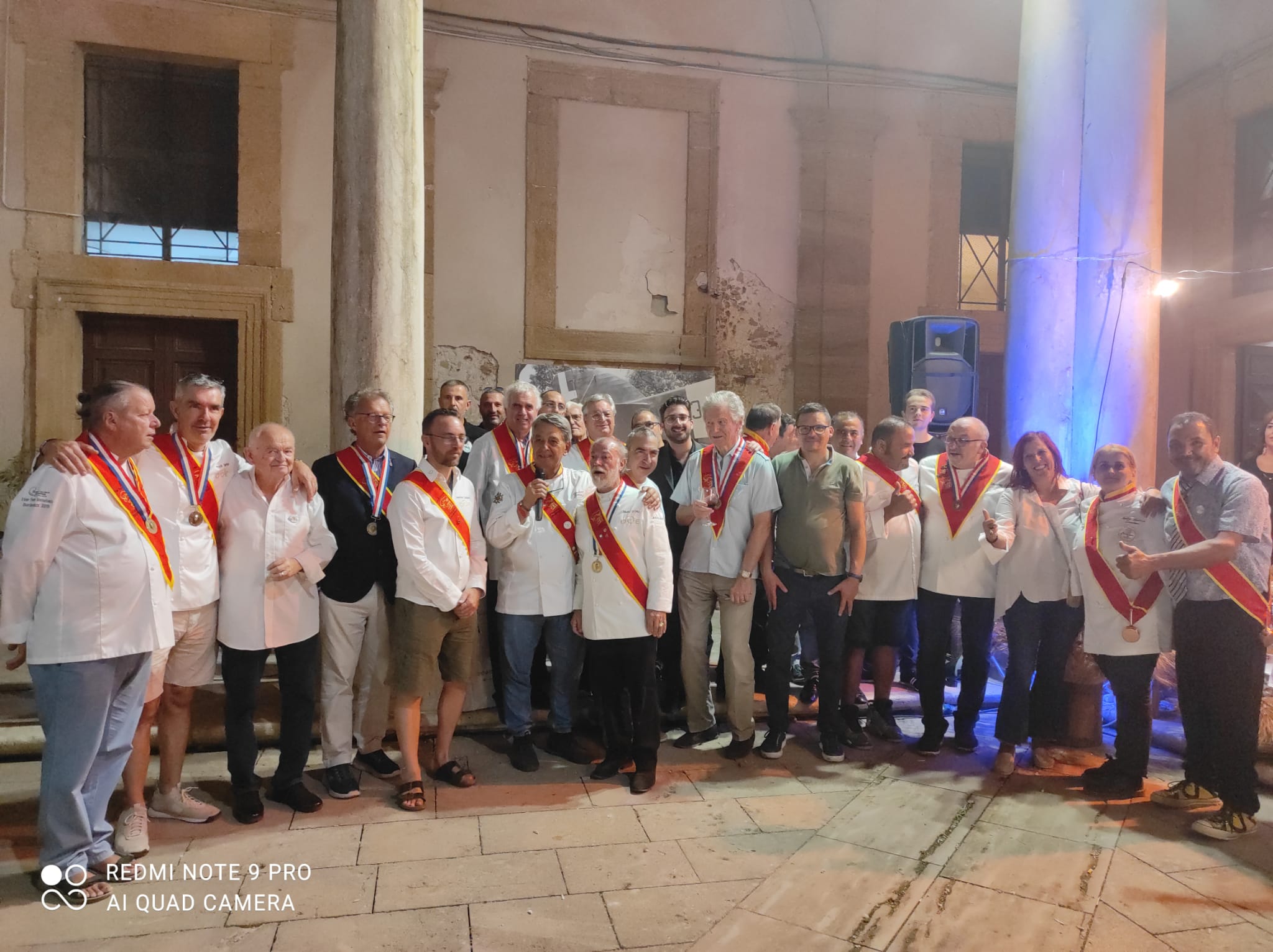 Mussomeli, Confraternita del Sacramento di San Giovanni a Sciacca con ” ‘mbraculi votivi di San Calò”