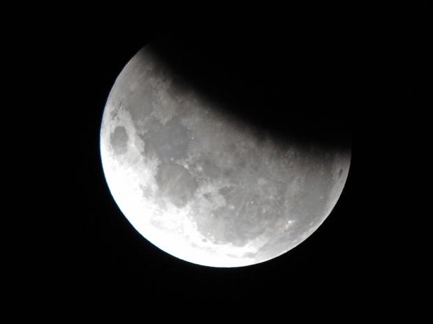 Eclissi di luna sabato 28 ottobre: a che ora e cosa vedremo a occhio nudo