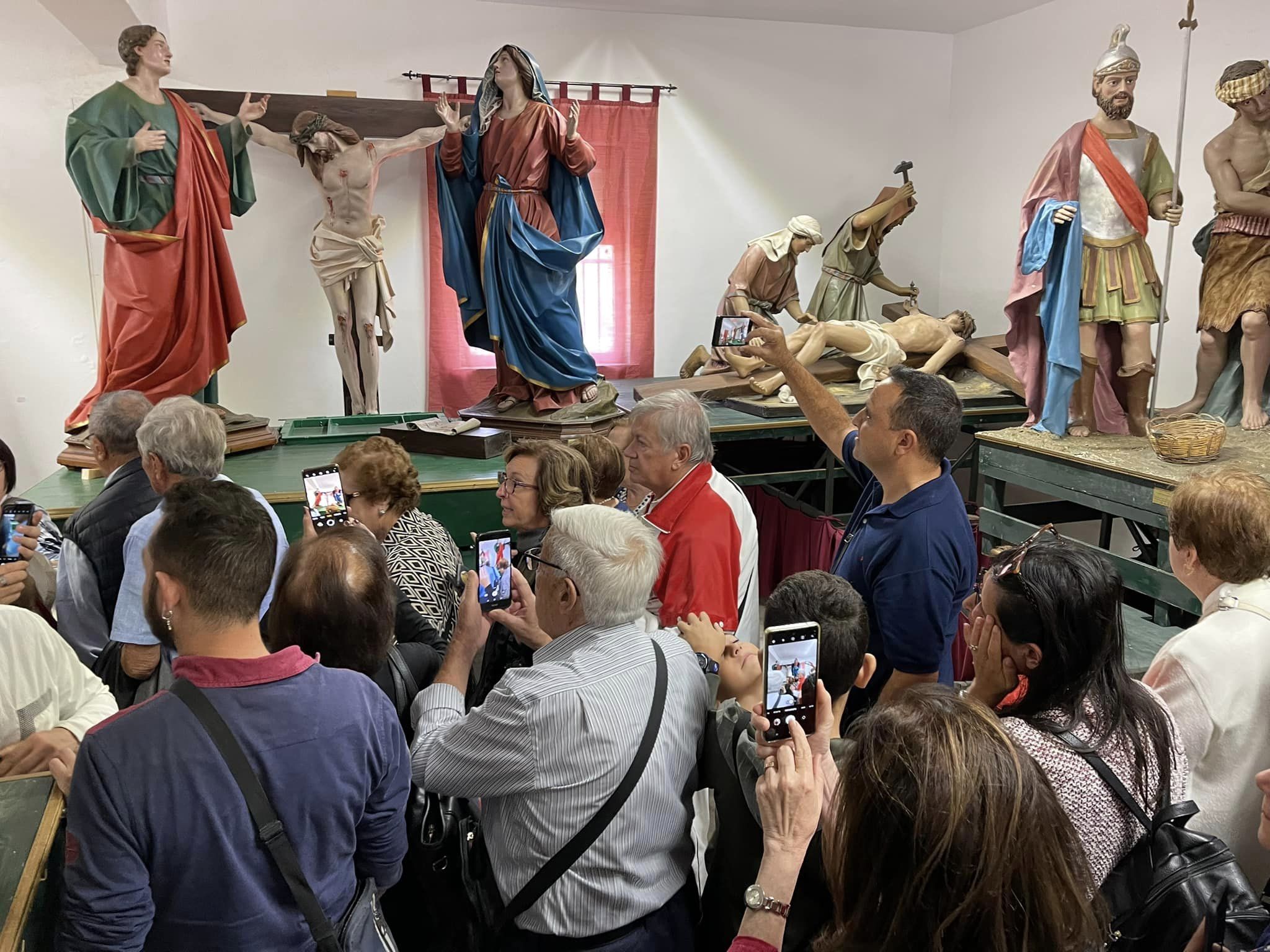 San Cataldo. Oltre 100 turisti accolti dall’Associazione Giuseppe Amico Medico per la visita a Vare e Sanpaoloni