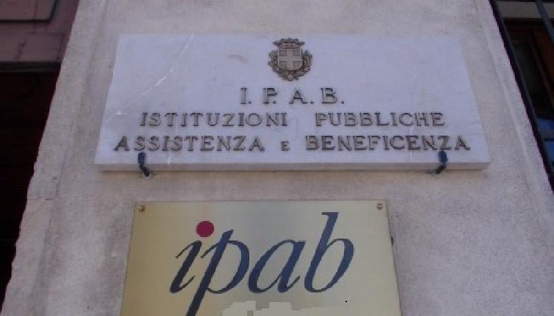 San Cataldo, l’appello disperato dei dipendenti Ipab: “Qualcuno ci aiuti, abbiamo bisogno di lavorare il prima possibile”