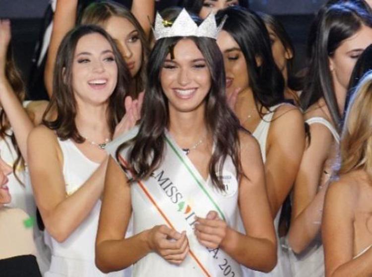 Miss Italia 2023 è La Piemontese Francesca Bergesio La 19enne Entra Nella Storia Del Concorso 