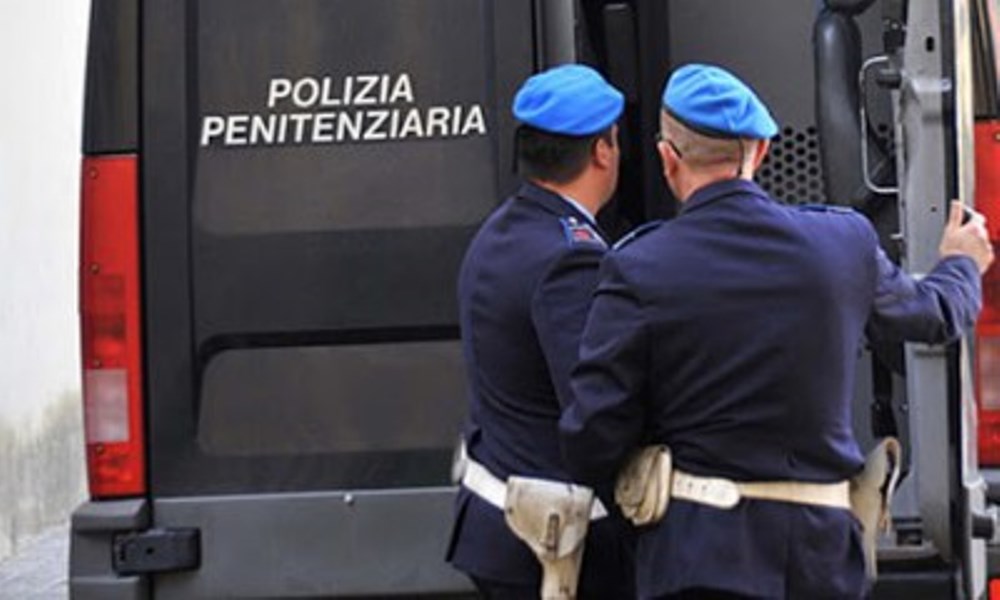 La rivolta al Malaspina di Caltanissetta, Petralia (CISL): “La protesta dei detenuti al carcere nisseno è rivelatrice di un perenne stato di emergenza.  E’ urgente potenziare l’organico di Polizia penitenziaria e ridurre il sovraffollamento delle strutture detentive”