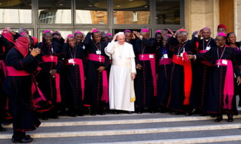 La chiesa africana dice “no” alla benedizione delle coppie gay