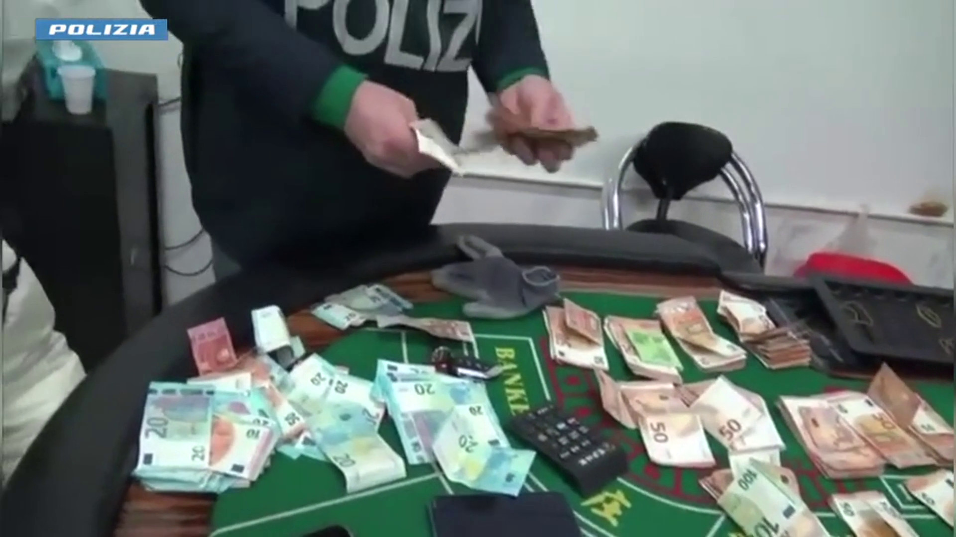 Gioco e scommesse illegali, 600 controlli e 66 denunce