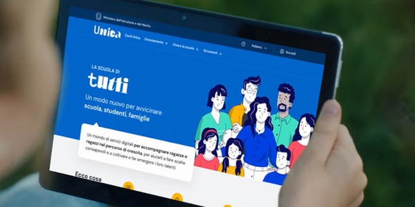 Scuola, iscrizioni online in crescita: il successo della piattaforma unica