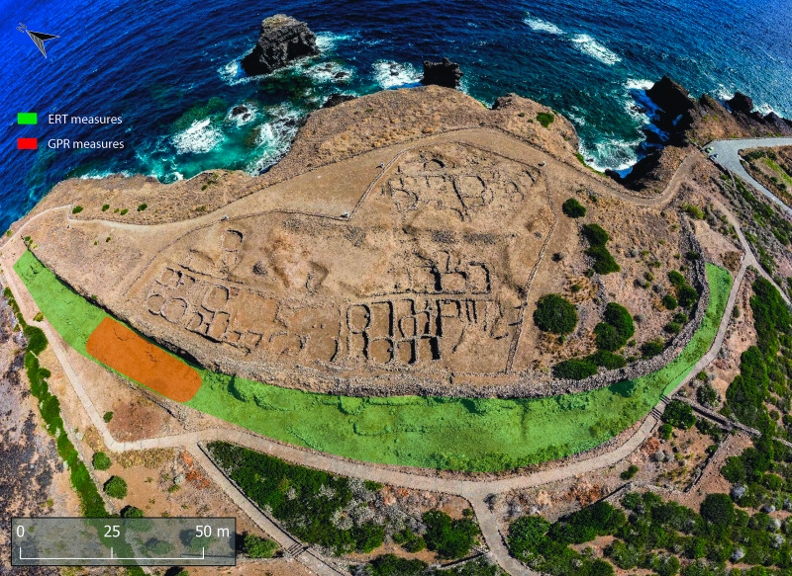 Scoperta a Ustica una fortificazione di tremila anni fa. Le indagini sono state condotte dall’Ingv nel Villaggio dei Faraglioni