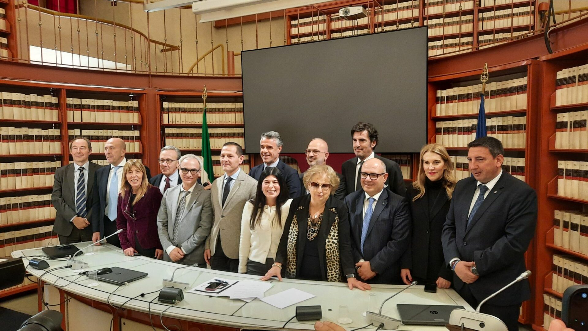 Commissione antimafia sigla intesa con Fondazione Falcone