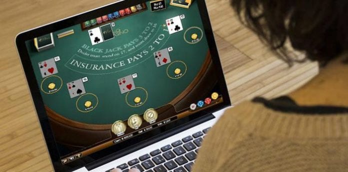 Strategie per Vincite in Denaro Reale sui Siti Italiani di Blackjack Online