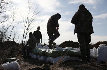 Russia dichiara allerta anti-terrorismo in tre regioni al confine con Ucraina