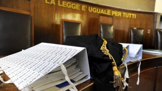 Uccise il commercialista dopo che la sua casa venne venduta all’asta: agricoltore condannato a 16 anni