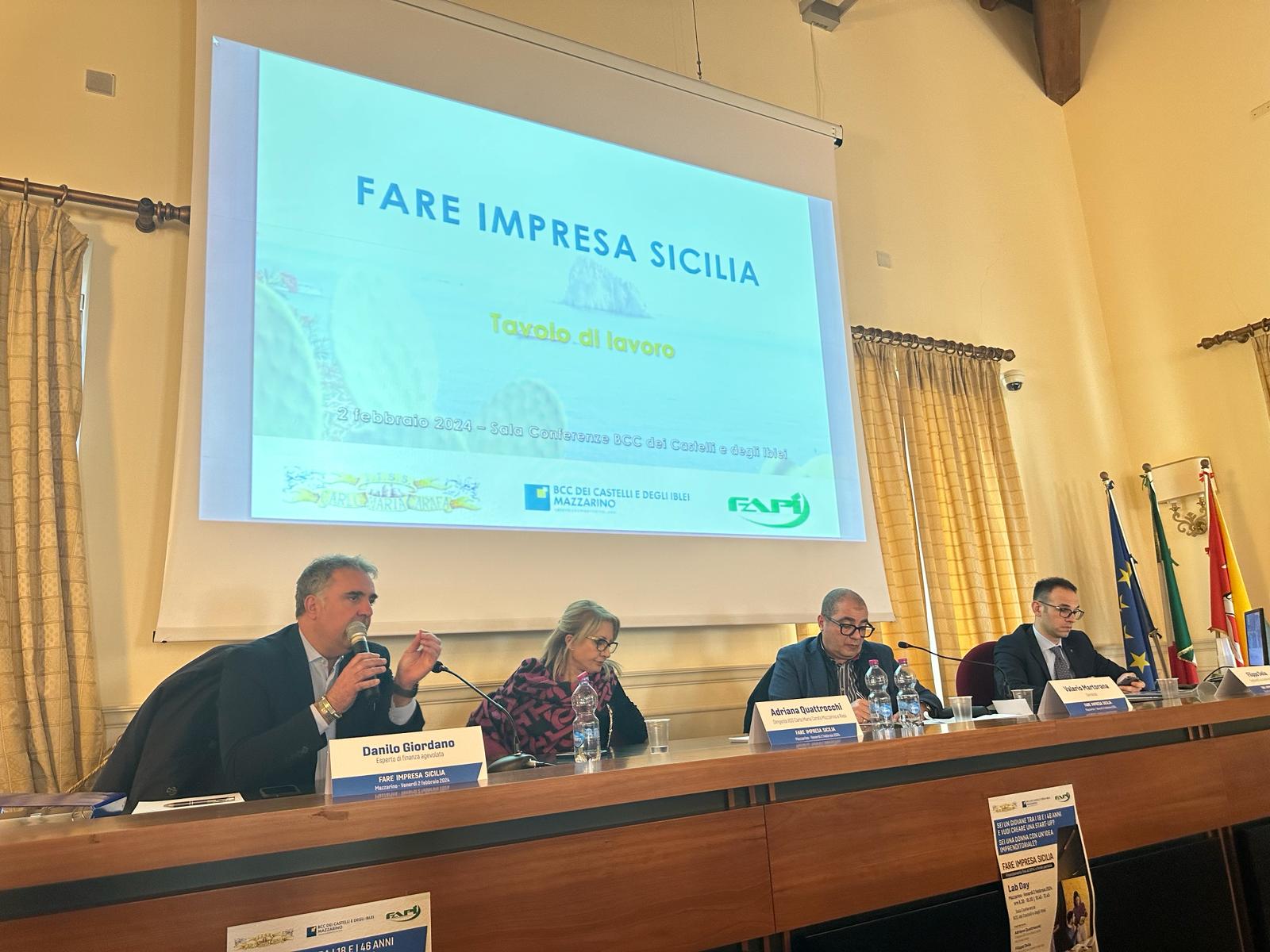 Mazzarino. “Fare Impresa Sicilia”: Regione, Scuola, Banca e Fapi per il territorio. Alunni ed imprenditori  interessati alle opportunità