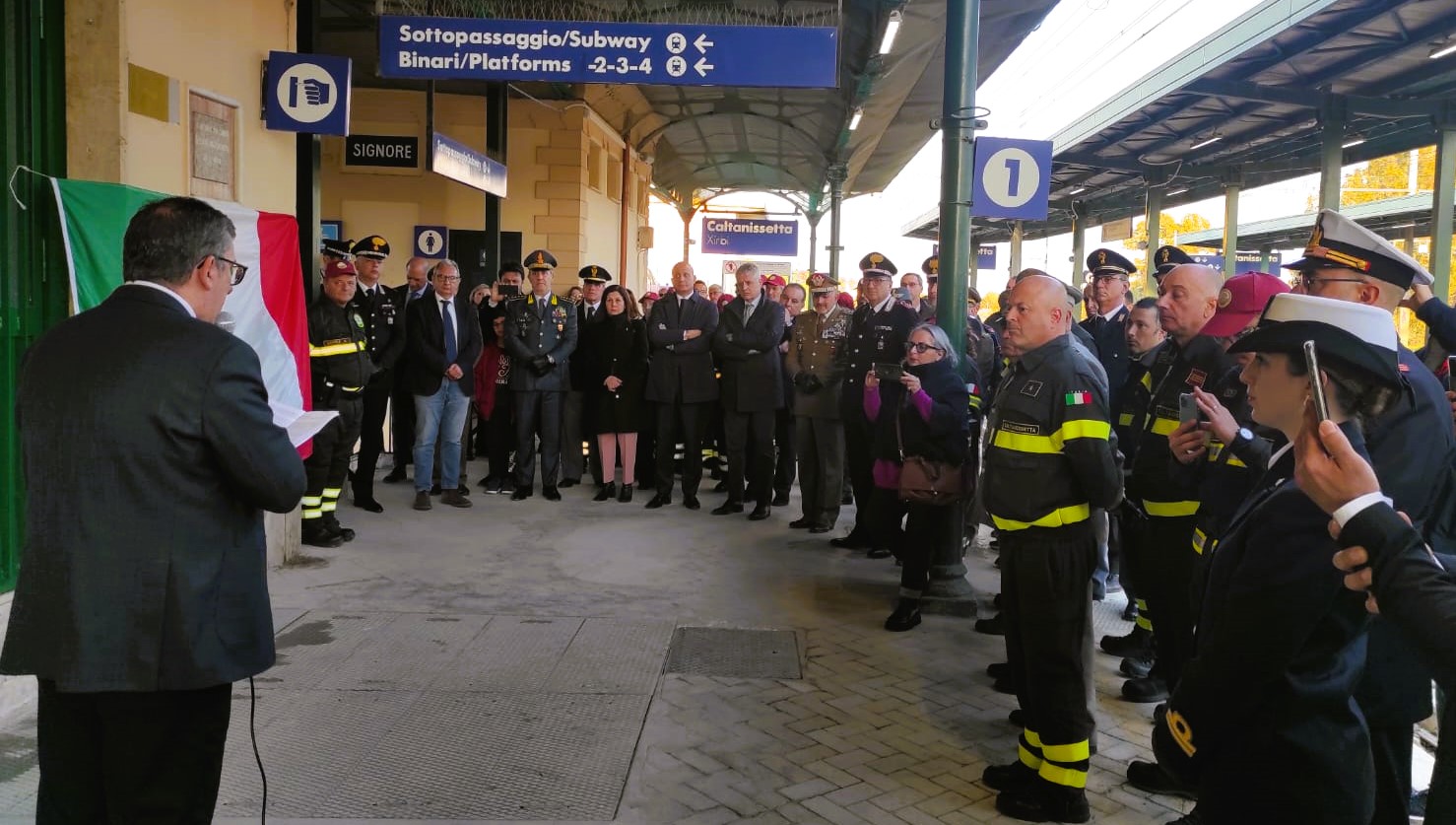 Caltanissetta Xirbi, commemorati i 137 soldati vittime dell’incidente ferroviario del 1943