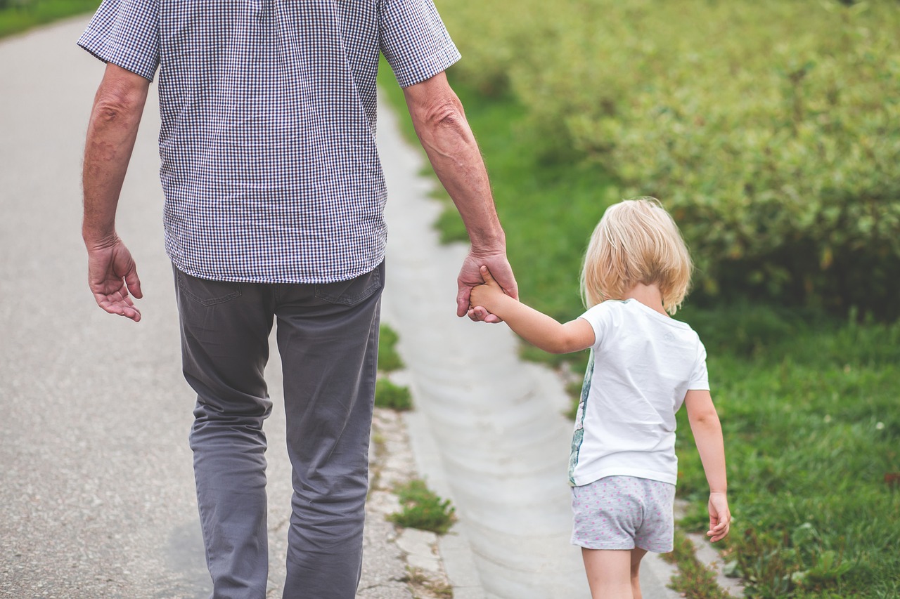 Società e benessere. Educare all’empatia per una comunicazione efficace e una vita più solidale