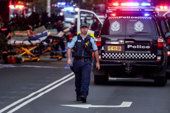 Sydney, attacco in un centro commerciale: “Almeno 6 morti accoltellati”