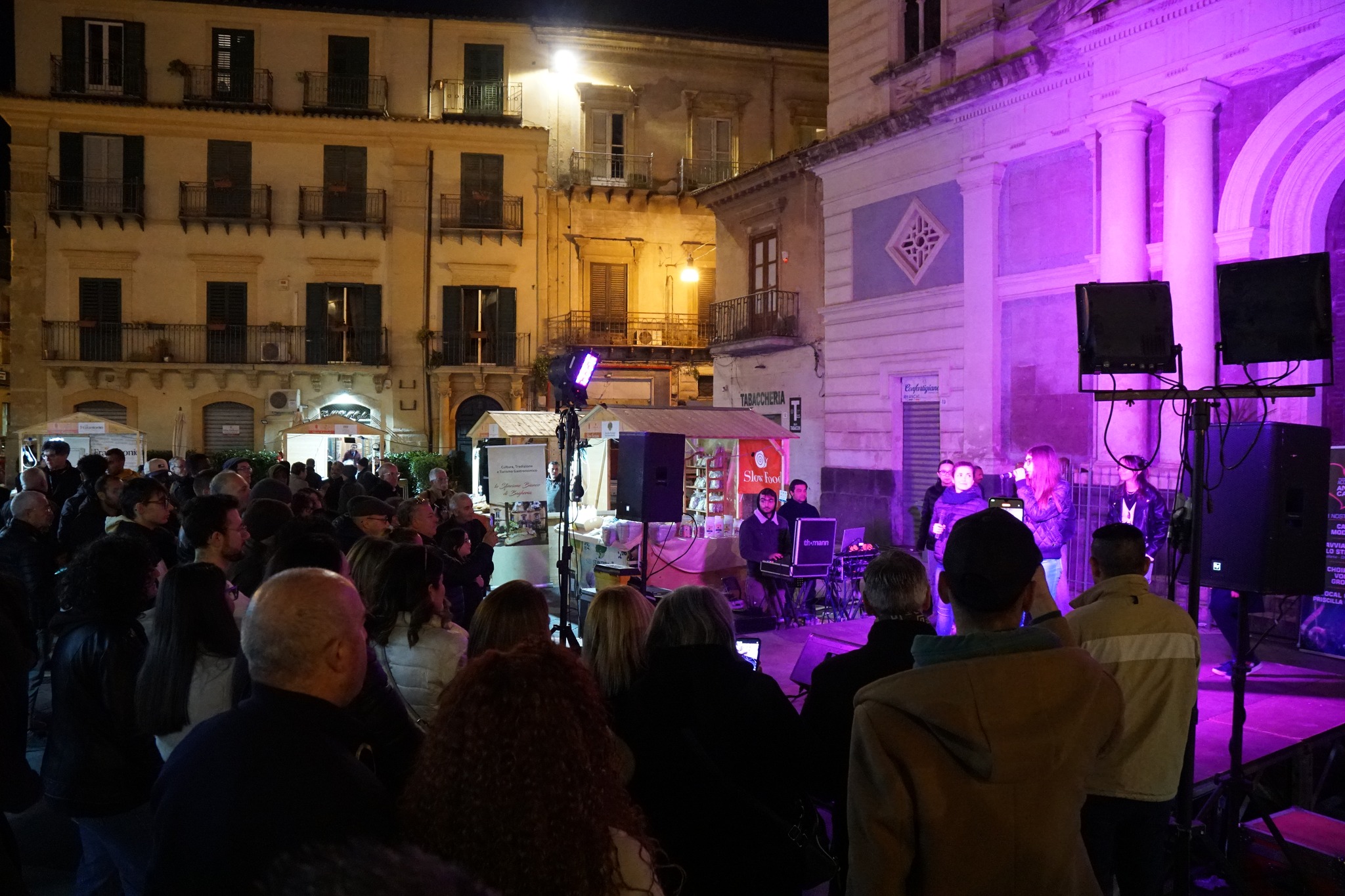 La filiera corta “Centro Sicilia Bio” a Caltanissetta conquista il pubblico di Slow Food Grains – Terra Madre on the road