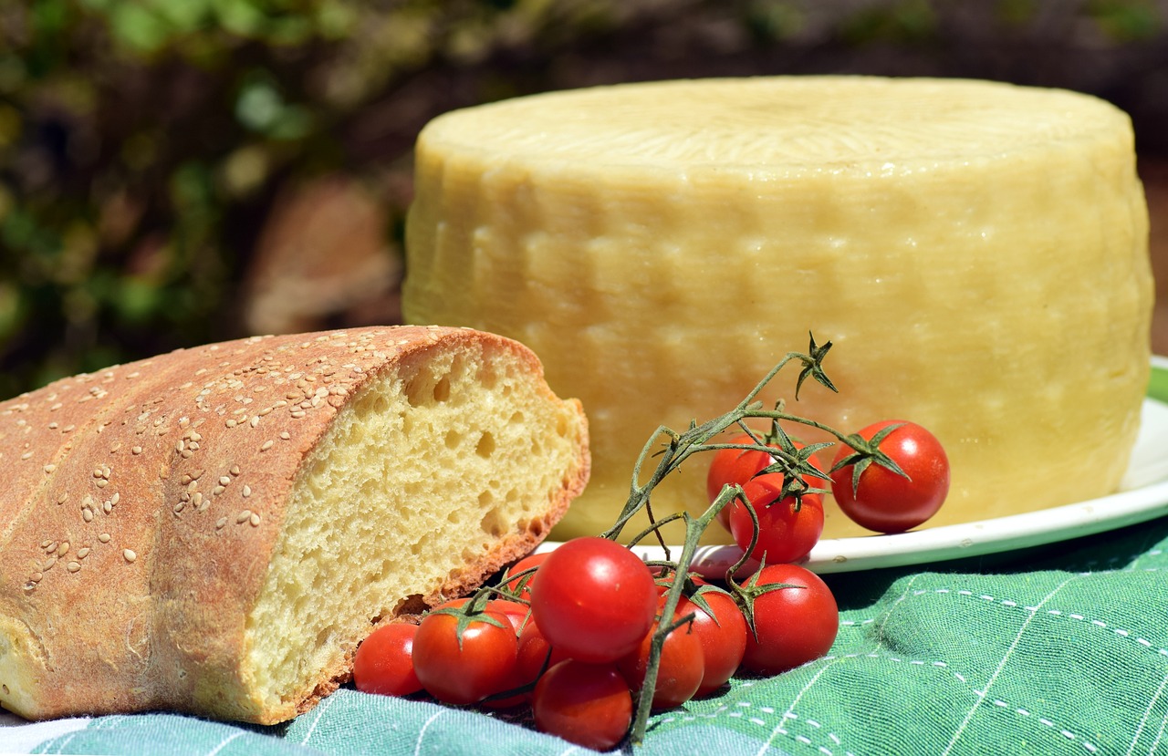 Cibo e salute. A tavola con la Dieta Mediterranea per un’alimentazione sana e sostenibile