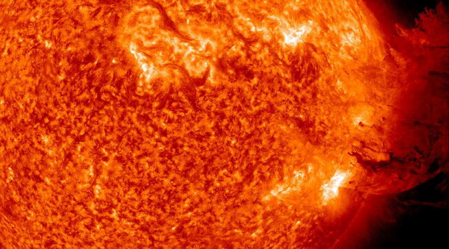 Centro di previsione meteorologica spaziale: tempesta solare “severa”  potrebbe colpire la Terra nel fine settimana