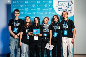 Formazione, Fond. Diasorin: al liceo scientifico G. Terragni primo premio concorso nazionale Mad for science