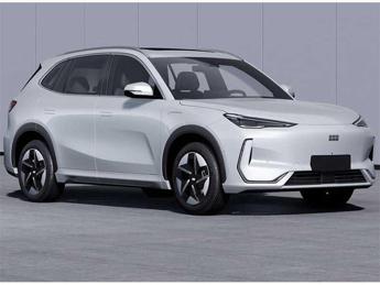 Geely Galaxy E5: tecnologia e comfort per il SUV elettrico cinese