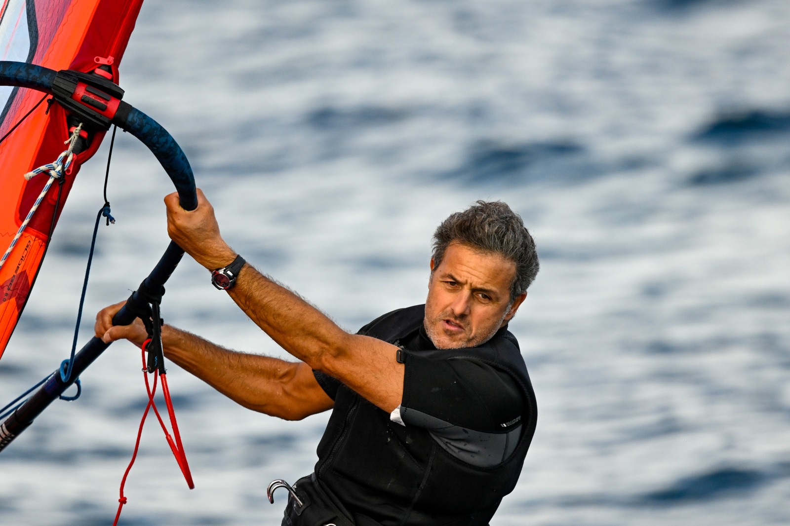 Campionati Italiani Windsurfer: Oggi la practice race. Il palermitano Alberti: “Bellissimo competere nella nostra città per eventi così importanti”