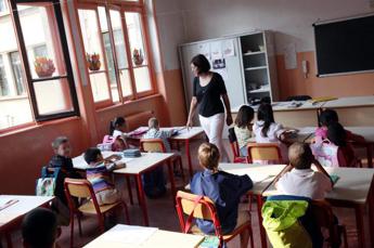 Mal di fine scuola, pediatra ‘no vitamine ma buon sonno e buoni ritmi’