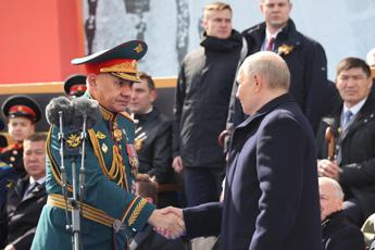 Russia, via Shoigu: qual è l’obiettivo di Putin? L’analisi degli esperti