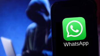 WhatsApp, come proteggersi dalla nuova truffa del codice a sei cifre