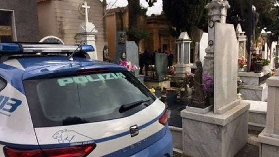 Polizia arresta latitante tornato in paese per far visita alla tomba dei genitori