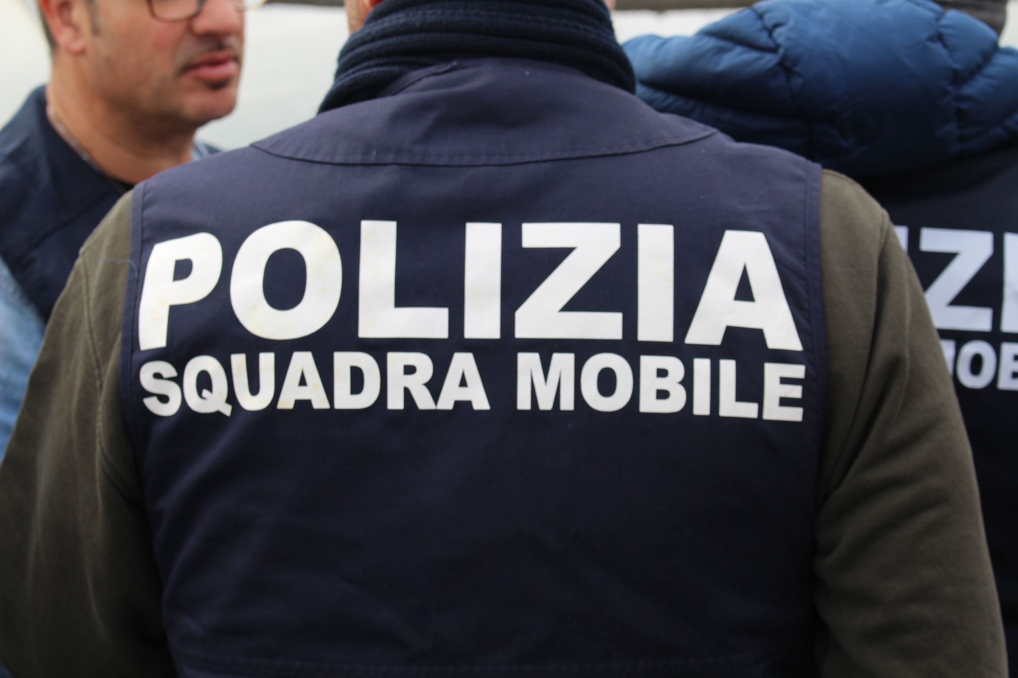 Caltanissetta. Condanne definitive per rapina, estorsione e violenza sessuale: eseguiti dalla Polizia due arresti