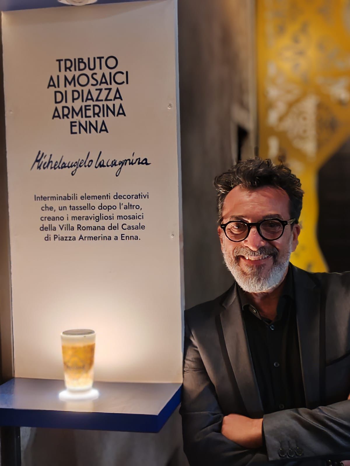 Caltanissetta. Presentato il Bicchiere Limited Edition della Birra Messina dell’artista Michelangelo Lacagnina