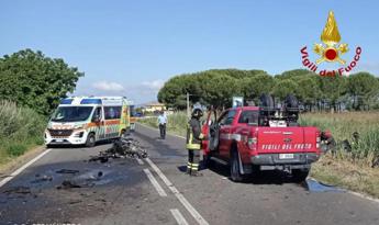 Incidente Grosseto, frontale tra due auto: morti 2 militari dell’Aeronautica