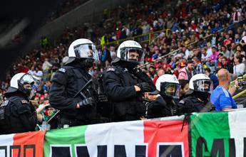 Italia-Albania, fermati 67 ultras italiani a Dortmund: preparavano agguato