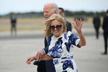 Jill Biden difende il suo Joe: “Dibattito? 90 minuti non definiscono 4 anni di presidenza”