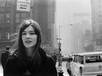 Morta Francoise Hardy, la cantante di ‘Tous les garçons et les filles’ aveva 80 anni