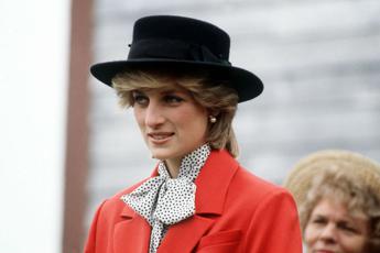 All’asta le lettere di Lady Diana alla governante, le missive scritte a mano