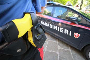 Bolzano, carabinieri usano il taser: accusa malore e muore