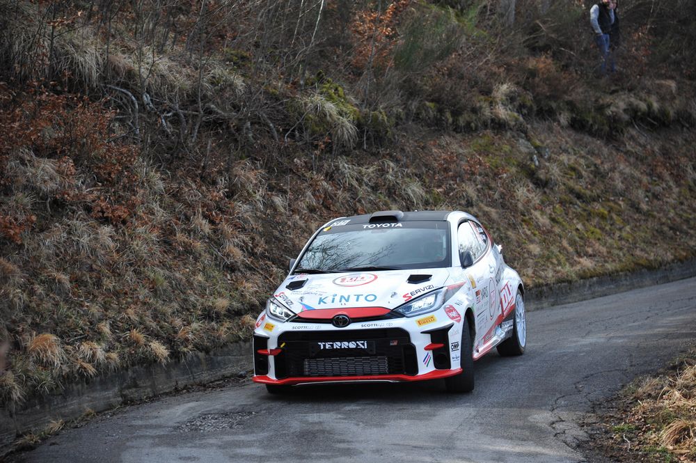 Motori. Il nisseno Salvatore Lo Cascio incanta al 12° Rally di Roma Capitale: per lui prestigioso podio finale