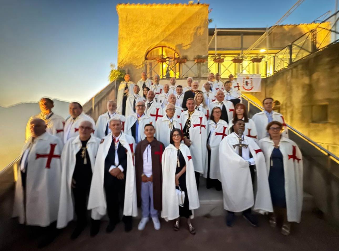 Solenne cerimonia di investitura di Cavalieri Templari al Castello Arechi Salerno