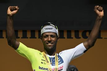 Tour de France, Girmay vince la 12esima tappa: è il terzo successo