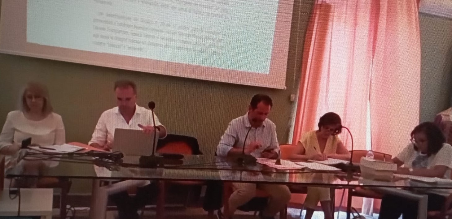 Mussomeli, consiglio comunale: approvate delibere Pef Tari tariffe Asilo Nido e debito fuori bilancio. Discussione azzeramento giunta. (Video)