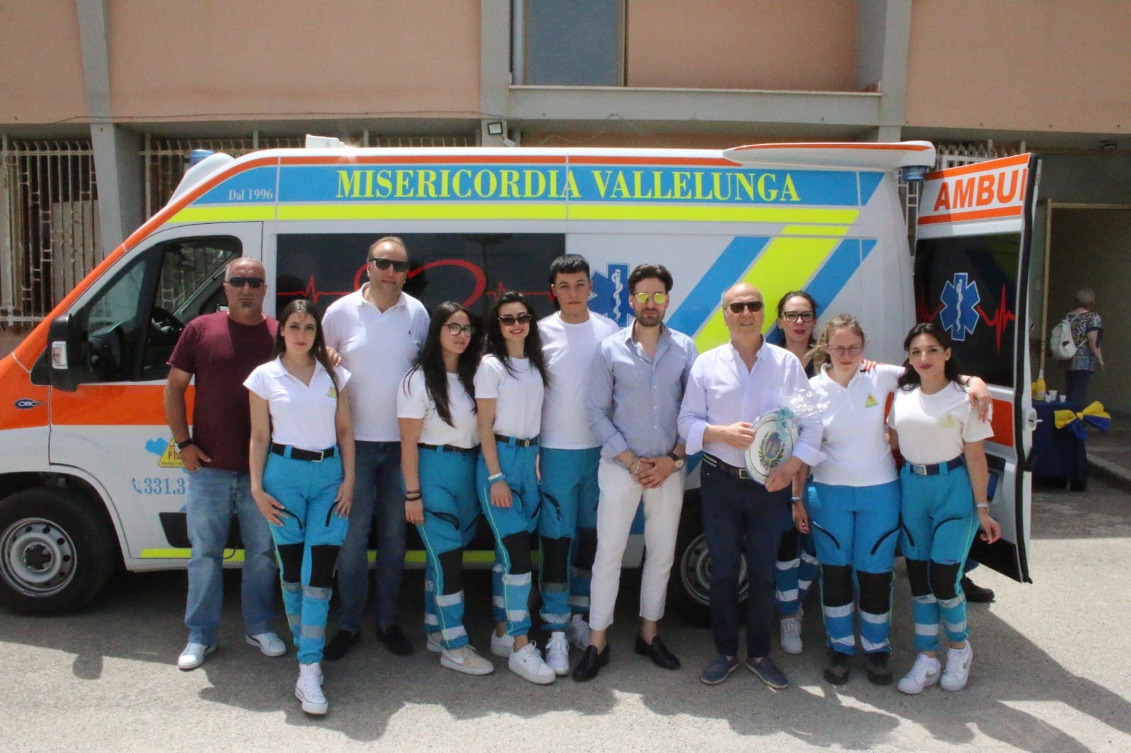 Vallelunga. Inaugurata la nuova ambulanza della Misericordia