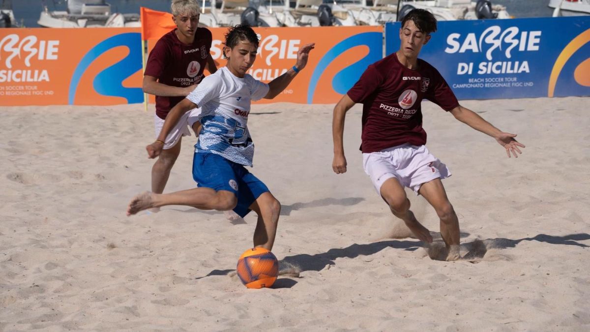 Beach soccer: Sabbie Sicilia. A Marina Ragusa master finale di Serie B