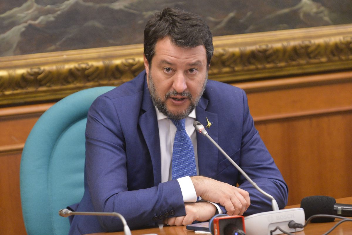 Ferrovie, Salvini: “Puntualità superiore al 90% nonostante i cantieri”