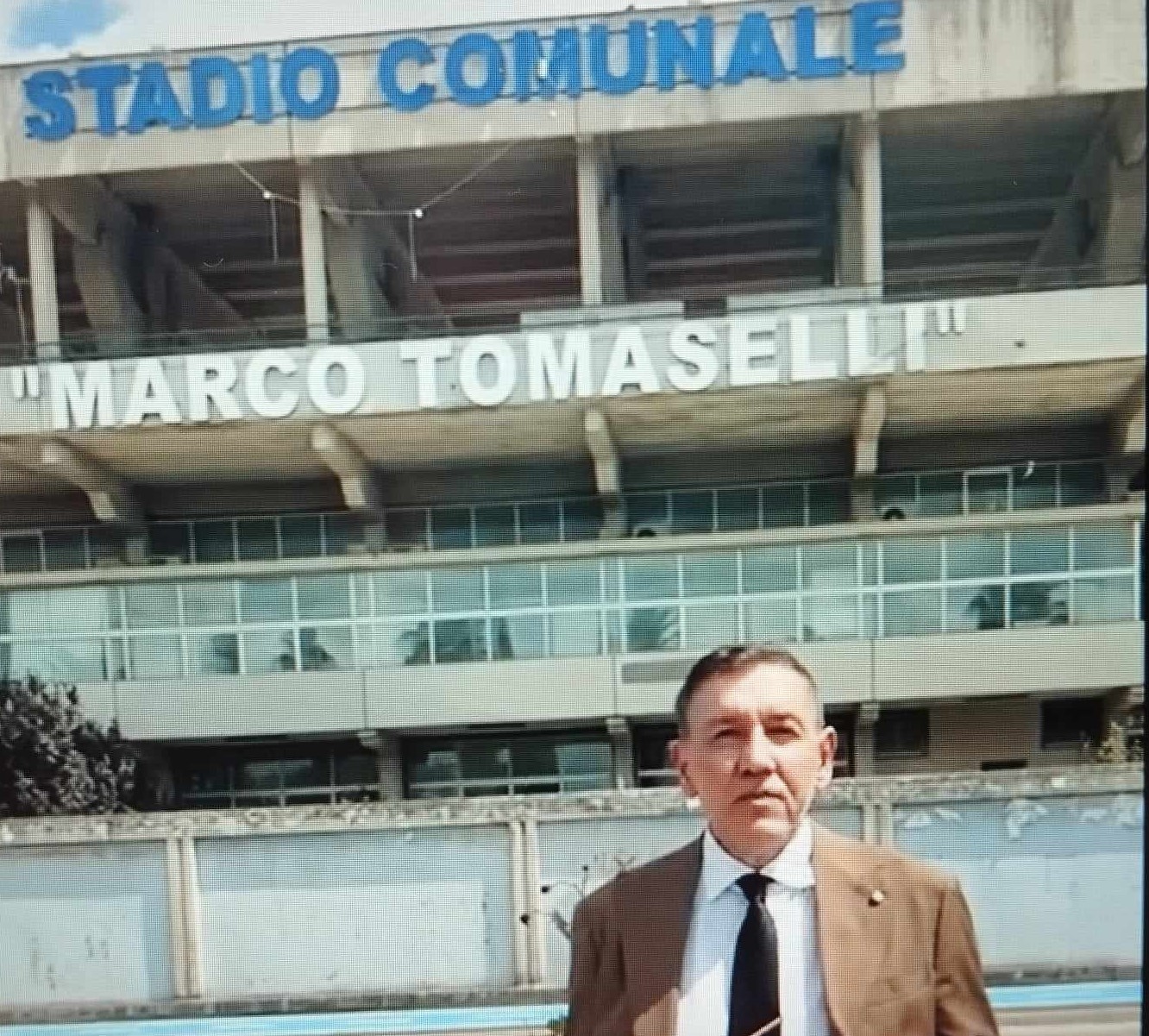 In caso di Nissa – Enna a porte chiuse, il presidente Luca Giovannone assisterà alla partita in marciapiede antistante lo stadio