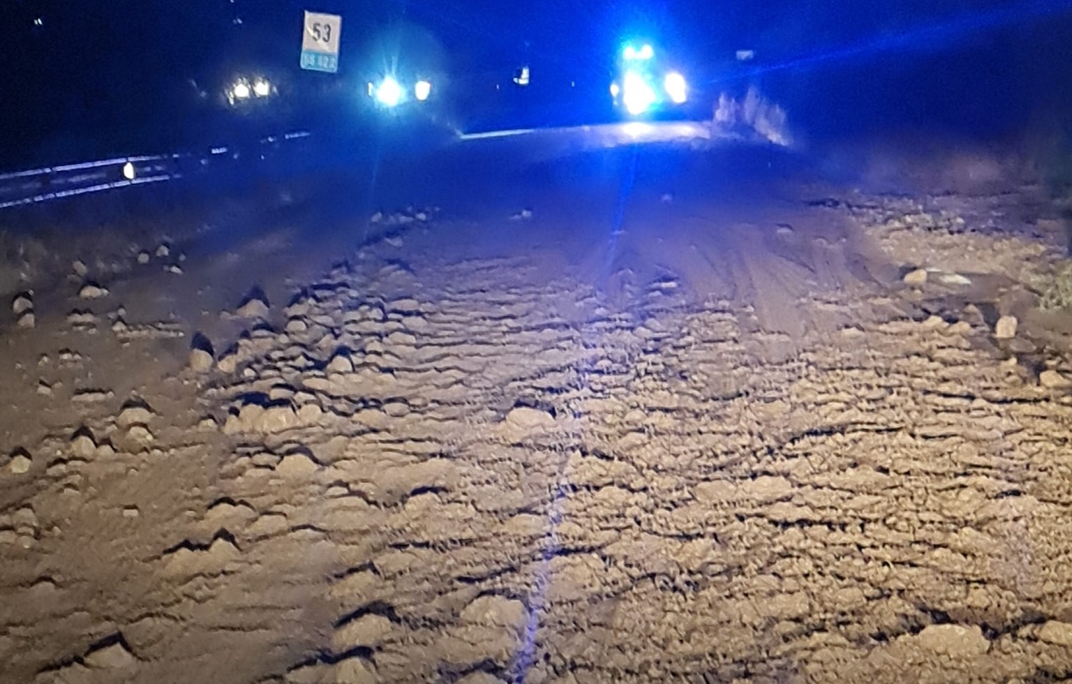 San Cataldo. Maltempo: fango e pietre tra contrada Pozzillo e Roccella