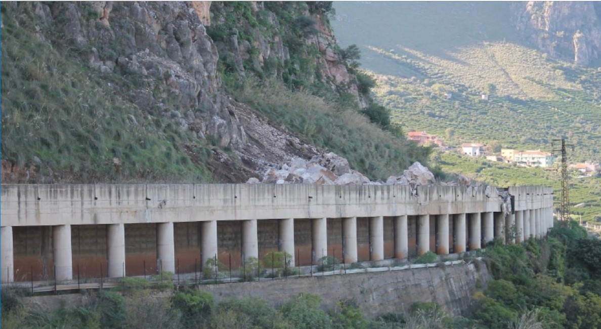 Belmonte Mezzagno, in gara i lavori di messa in sicurezza del costone roccioso sulla Sp 37. Schifani: «Parte l’iter per il recupero della strada»